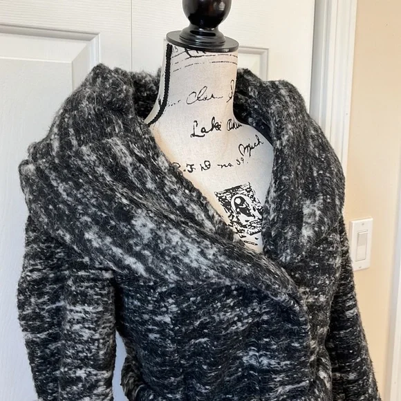 ZARA Wool & Mohair shawl collar jacket Sz Medium $149 - Picture 3 of 11